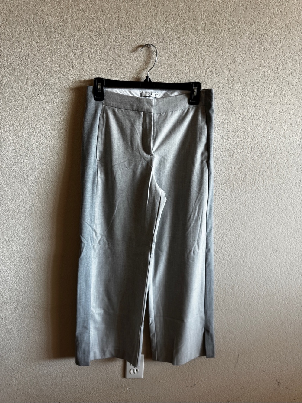 Mango Light Gray Tailored Wide Leg Pants – Size 6 / M